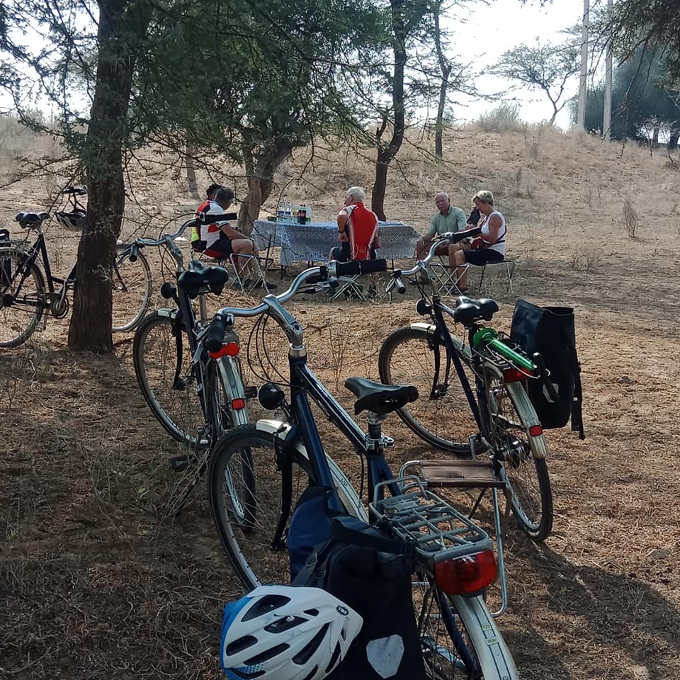 10 Days Rajasthan and Taj Mahal Cycling Tour